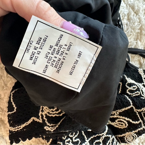 Crotchet blouse - Picture 4 of 7